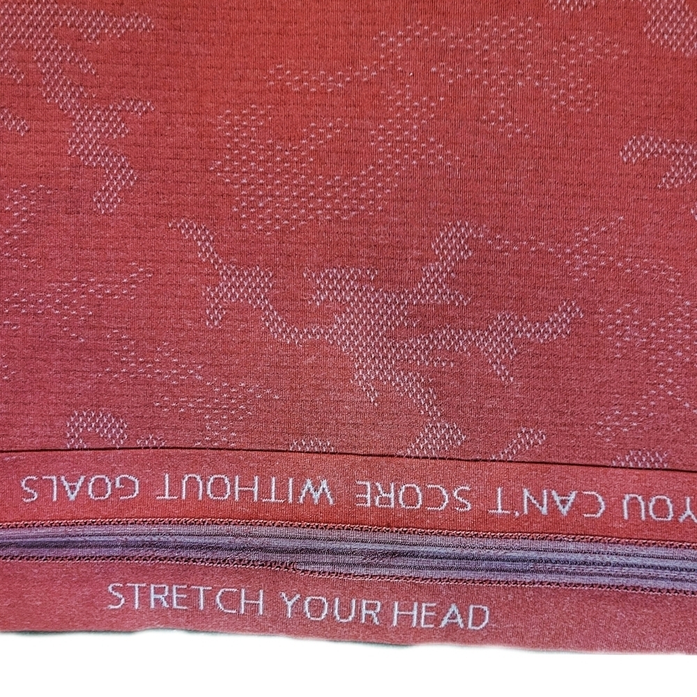 Lululemon \ Metal Vent Tech Short-Sleeve T Shirt / M / Red Camo - Picture 3 of 6